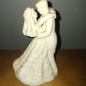 White Porcelain Couple Wedding Topper Figurine